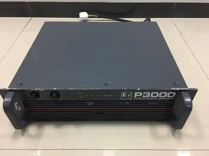 新,德国产ev p3000功放一台