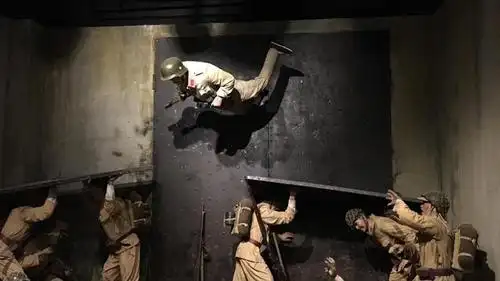 八佰票房破10亿四行仓库成网红打卡点客流量是之前2倍