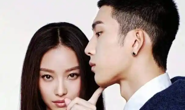 井柏然深夜去前女友家,倪妮否认复合,回归自己的?生活_感情_因为_变化