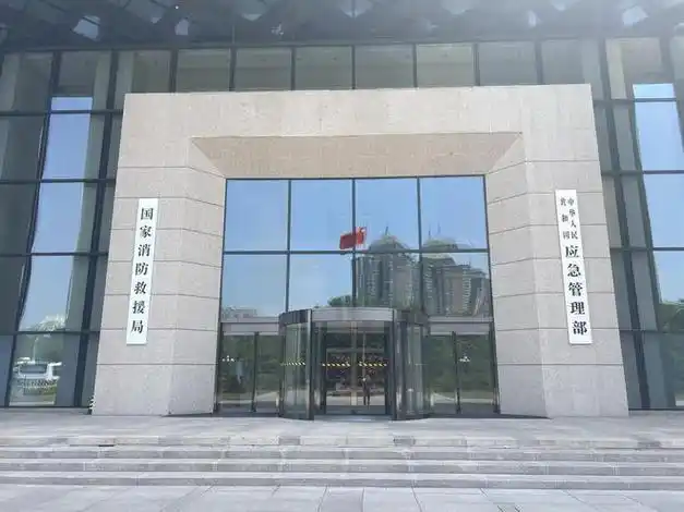 啊∽你tm别05了我的草莓 - 人民网出文