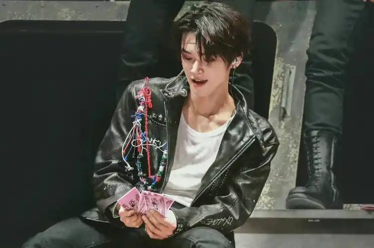 放点我稀罕的饭拍调节心情#崔然竣