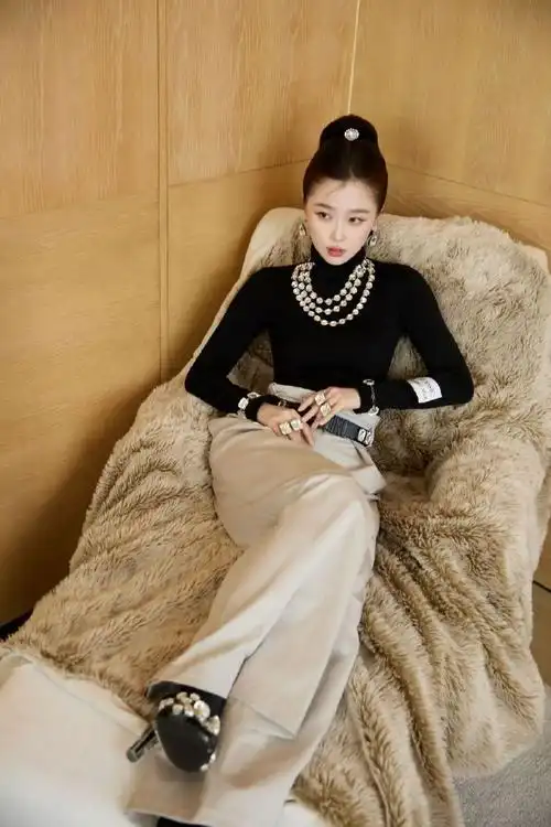 虞书欣全身珠宝##虞书欣的高马尾