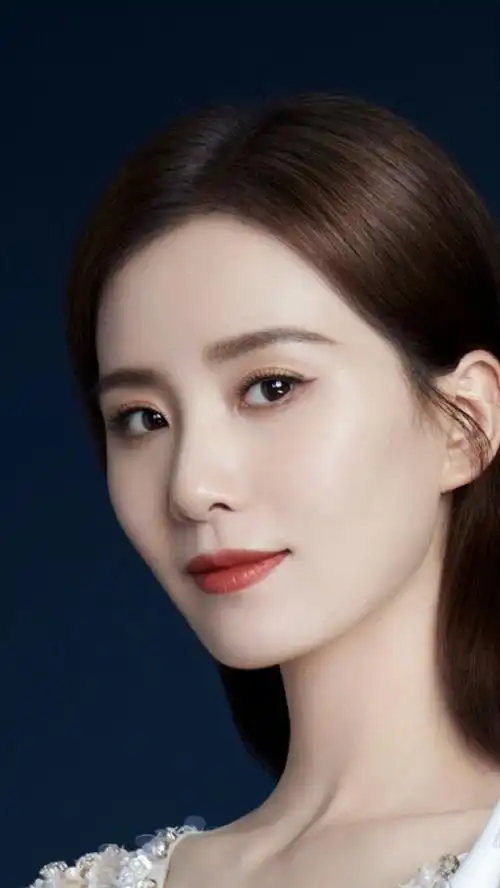 刘诗诗饭制证件照毫无违和感,依然还是这么米!