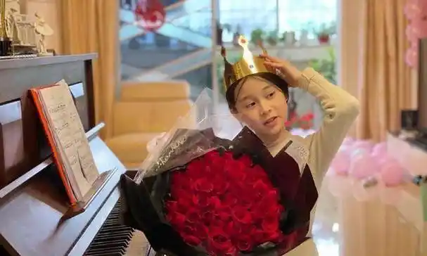 小舍得#,#刘楚恬#,#单禹豪#田亮晒全家福为森碟庆生!