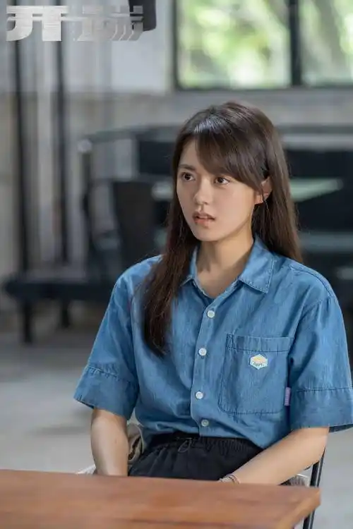 她这张脸,才是颜值"一路长开"的正确打开方式_妹妹_赵今麦_五官