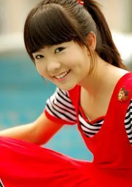 她是家有儿女中的朵朵