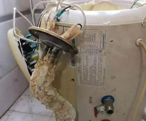 帅康电热水器怎么清洗内胆