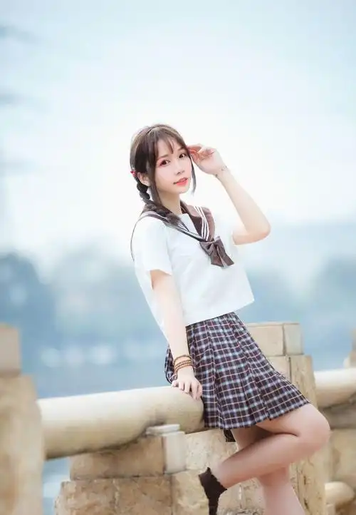 清纯美少女写真,充满青春的气息,可爱迷人