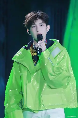 王源 十八岁生日会