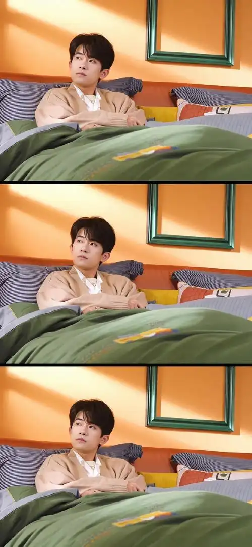 易烊千玺图片高清壁纸最新(易烊千玺桌面壁纸手机照片)