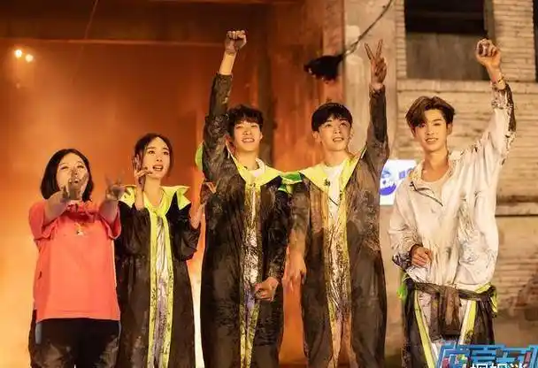 《密室大逃脱2》透露阵容,杨幂邓伦常驻,魏大勋避嫌不参加?