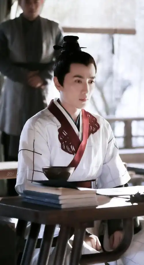 朱一龙在《知否》中惊为天人的15张剧照,是盛世美颜正确打开方式