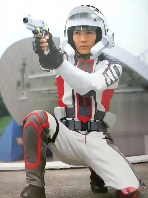 他现在长这样!_长野博