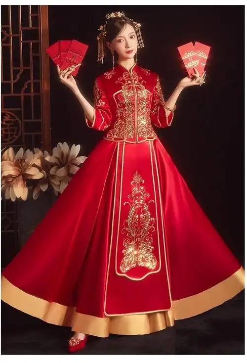 婚纱礼服禄禄仔新娘秀禾服敬酒服结婚礼服女婚纱结婚衣服女和服嫁衣