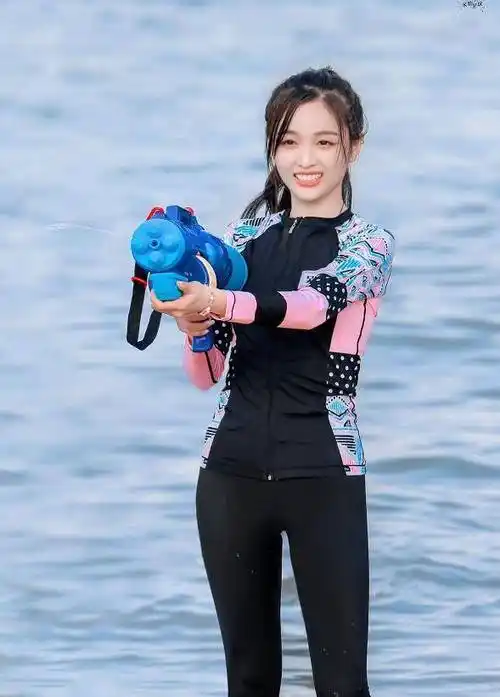 了,一直以来我都觉得吴宣仪是火箭少女101这一个组合当中的颜值身材