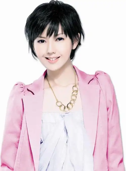 孙燕姿直播首秀人气爆棚关闭送礼环节获赞歌迷录视频送祝福