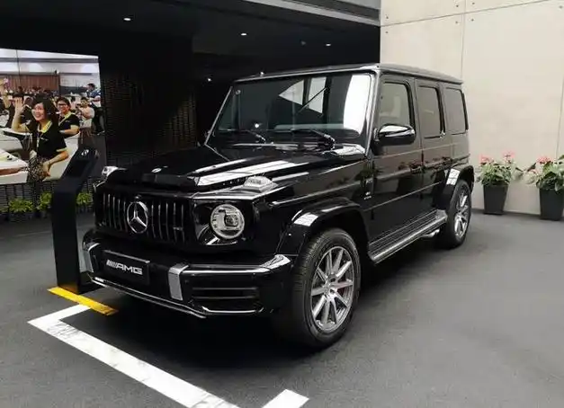 21新款奔驰g63美版顶配图片解读