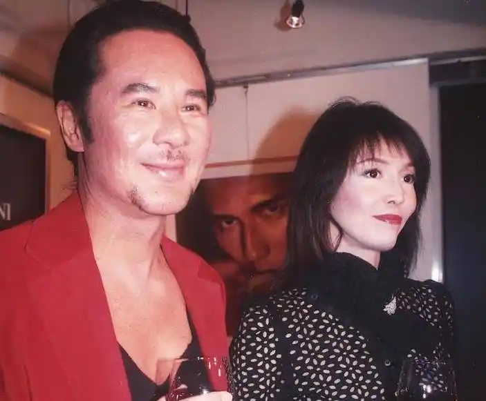 郑裕玲,66岁双料影后,独居豪宅,除了钱一无所有