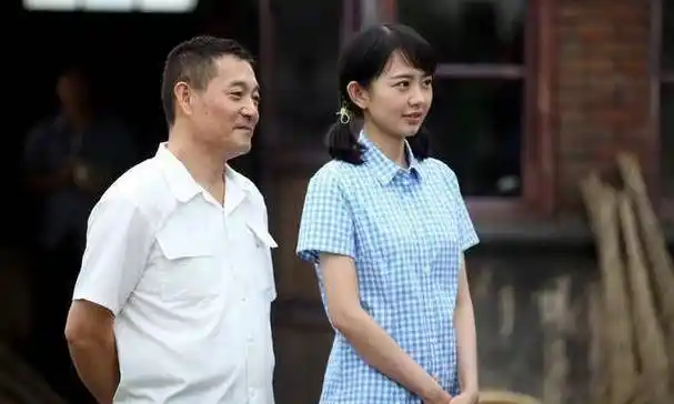 《青谷子》首播,张一山演技依旧差,演青年依旧像个猴子_角色_表演