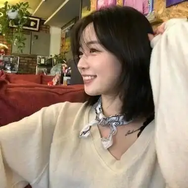 小众高级又很魅力女生头像温柔好看