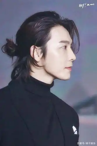 男星长发造型必翻车!李钟硕吴世勋显油腻,男神玄彬也难逃魔咒