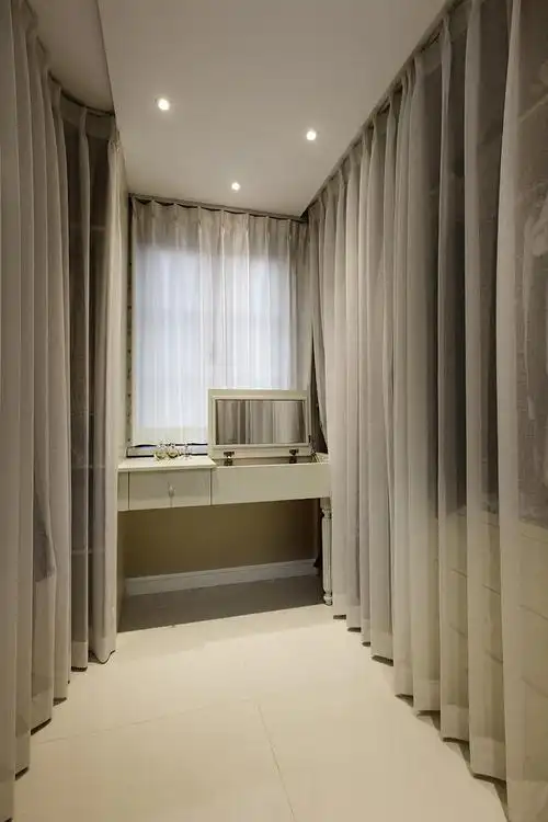 古典优雅别墅装修化妆间欣赏图