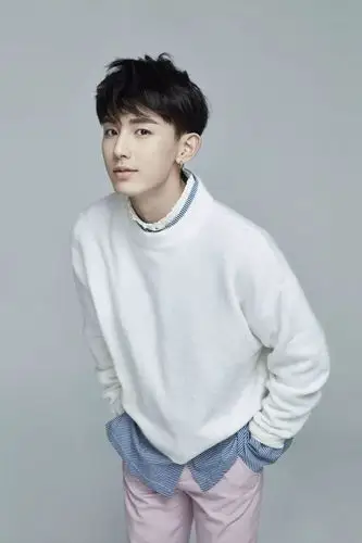 郭俊辰呆萌少年变身治愈系男神你会选择继续打call吗