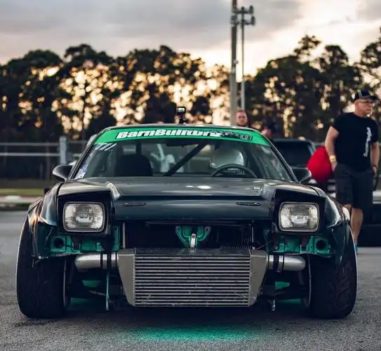 让人无法欣赏的改装车风格!