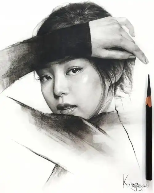 这铅笔素描画,也太精彩了,尤其是发丝!