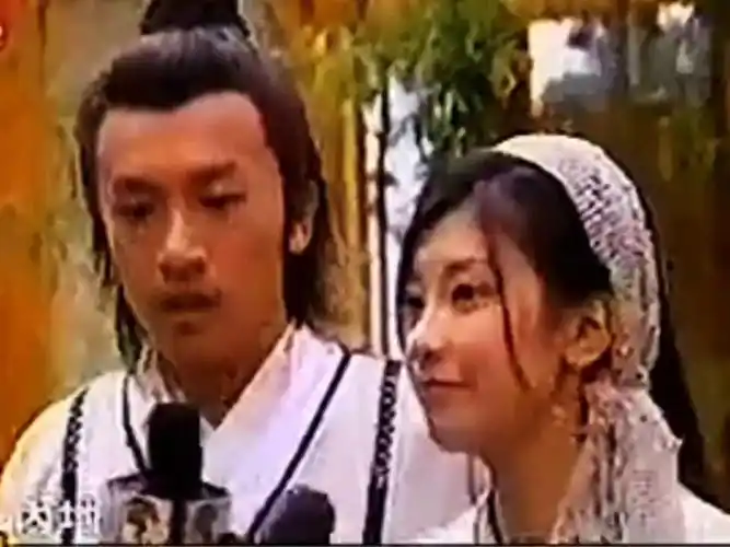 苏有朋,贾静雯《倚天屠龙记》拍摄采访花絮