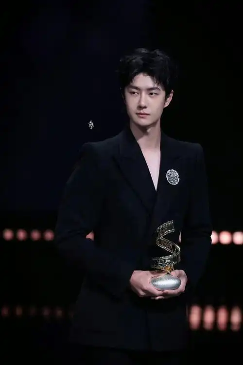 王传君想看易烊千玺王一博演杀手##王一博##向全世界安利王一博