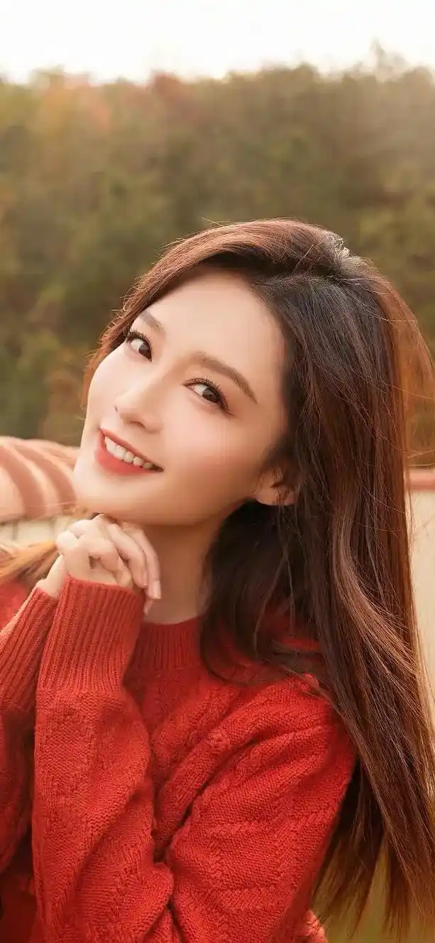 李沁手机全屏壁纸大合集.#壁纸 #治愈系笑容 #阳光是最 - 抖音