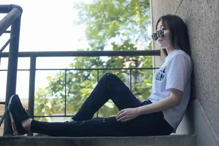 假装自己有个女朋友