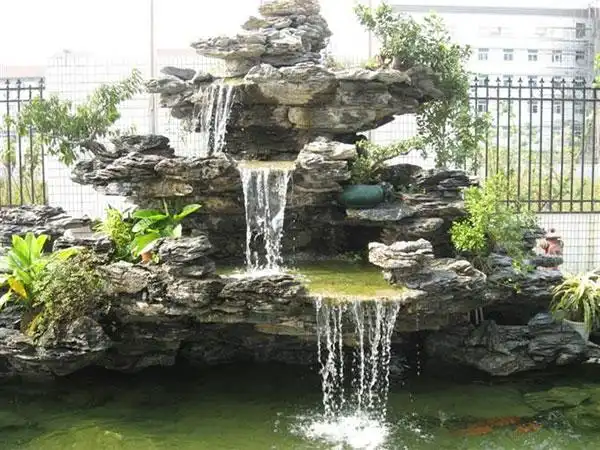 胡先生别墅庭院假山