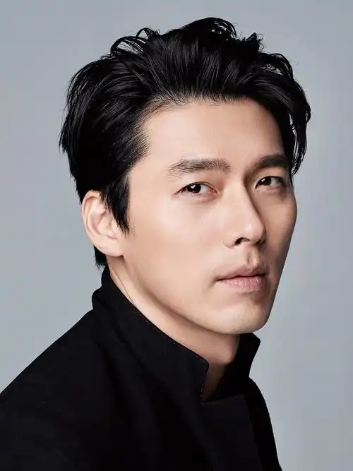 p>玄彬(hyun bin),本名"金泰坪",1982年9月25日出生于韩国首尔特别市