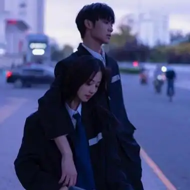 氛围感甜蜜稳重又成熟情侣好看头像 成熟很好看的高级情头合集_情侣