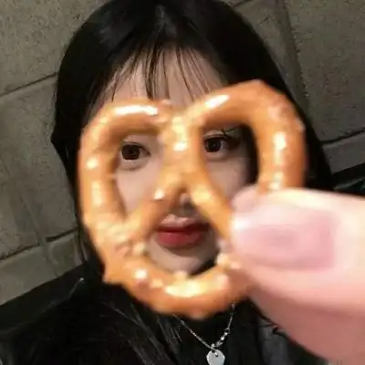 气质真人情侣头像