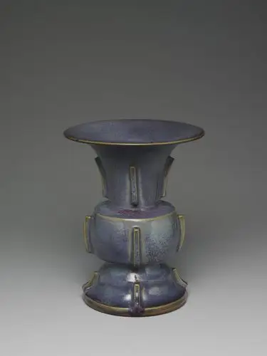 台北故宫出戟尊高(24cm)