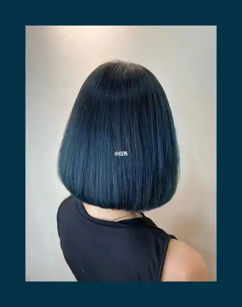 星空蓝03低调又富有神秘感的气质肤色白皙