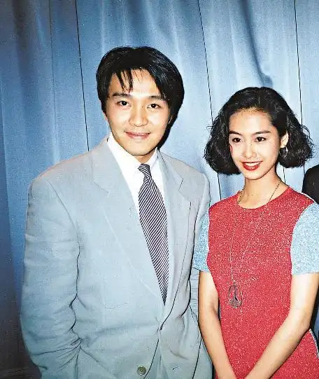 周星驰有女朋友吗?他最痴情于谁?