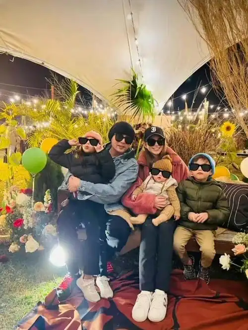 周杰伦更新ins :"四口之家变成五口之家.