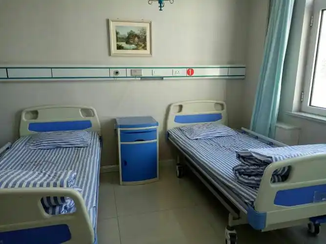 吴忠马莲渠张氏医院三楼住院部