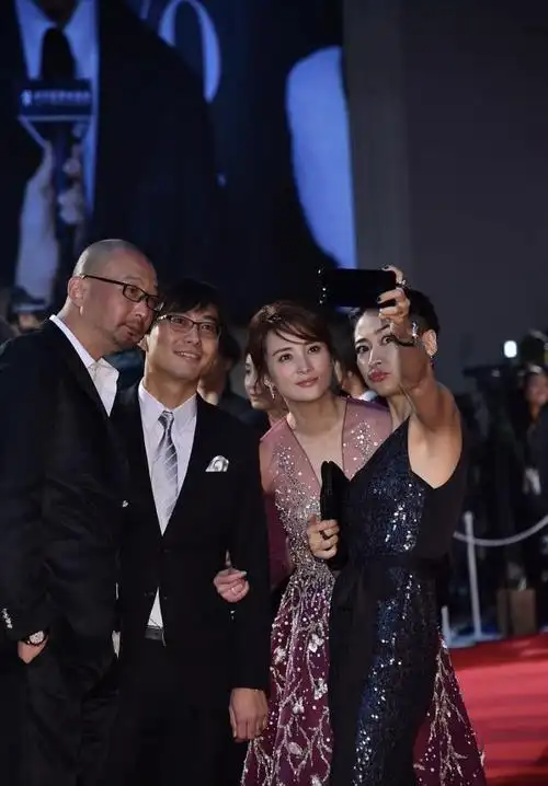 蒋勤勤身高170的梁静在166蒋勤勤面前没占优势