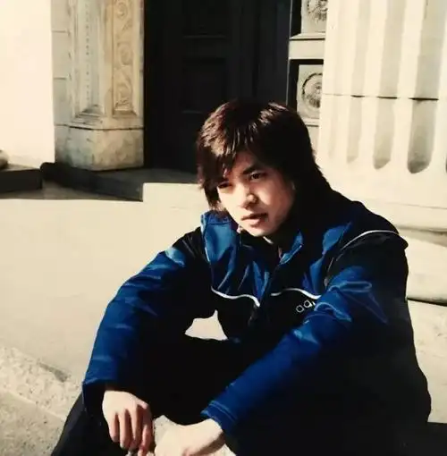 当我们喜欢李健的时候,究竟是在喜欢什么?