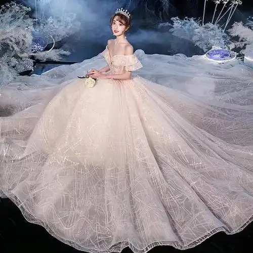 心理测试4款婚纱哪个美的让你心动测你会在几岁的时候结婚