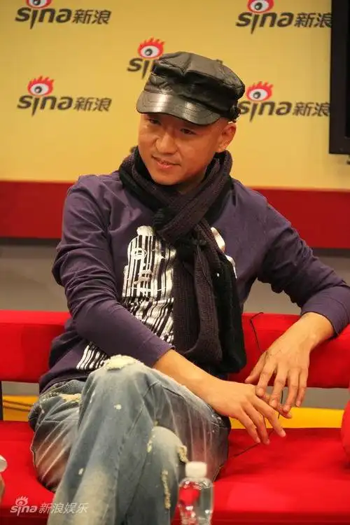 图文:《爱情36计》做客-周晓鸥是实施者