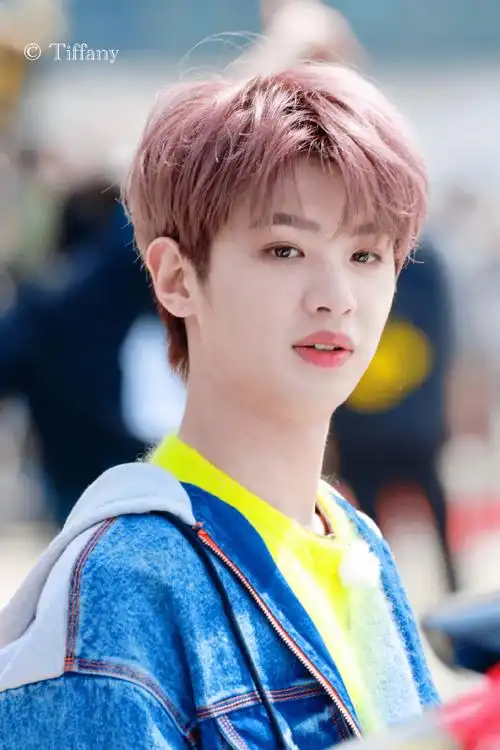 黄明昊路透##极限挑战