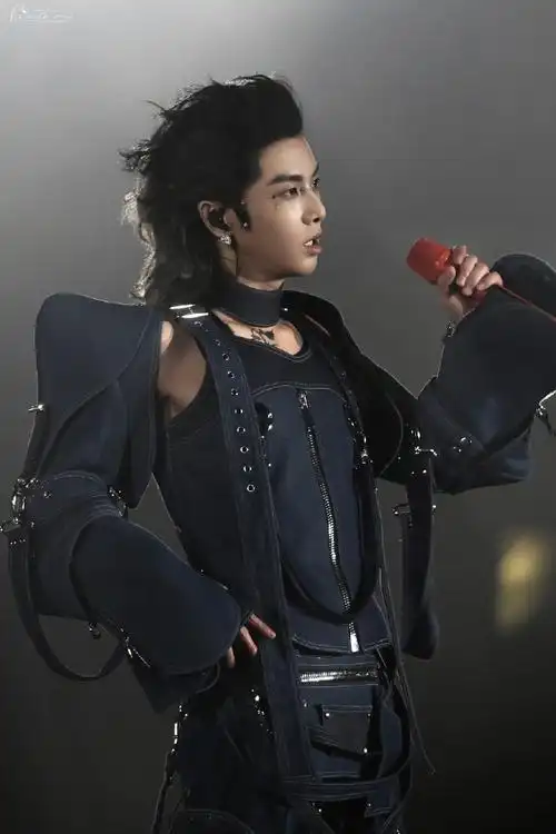 2024华晨宇火星演唱会##2023华晨宇鸟巢演唱会实体化