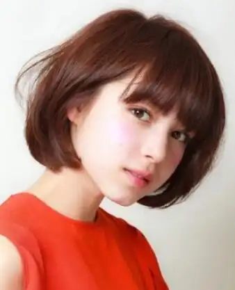 女生短发齐刘海bobo头_发型式样_西子美发网
