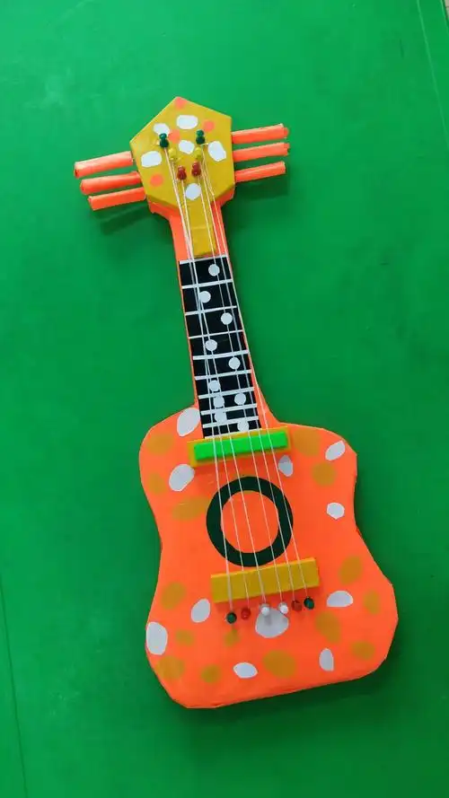 翟家所乡中心幼儿园教师技能展示(手工制作)